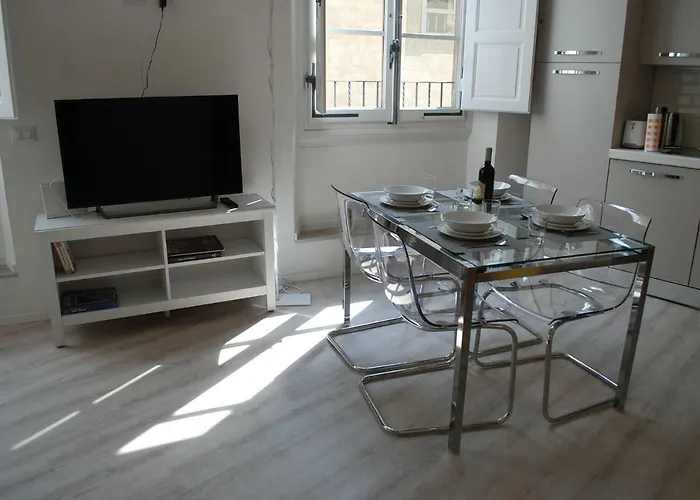 Berardi Palace - Vigna Nuova Loft